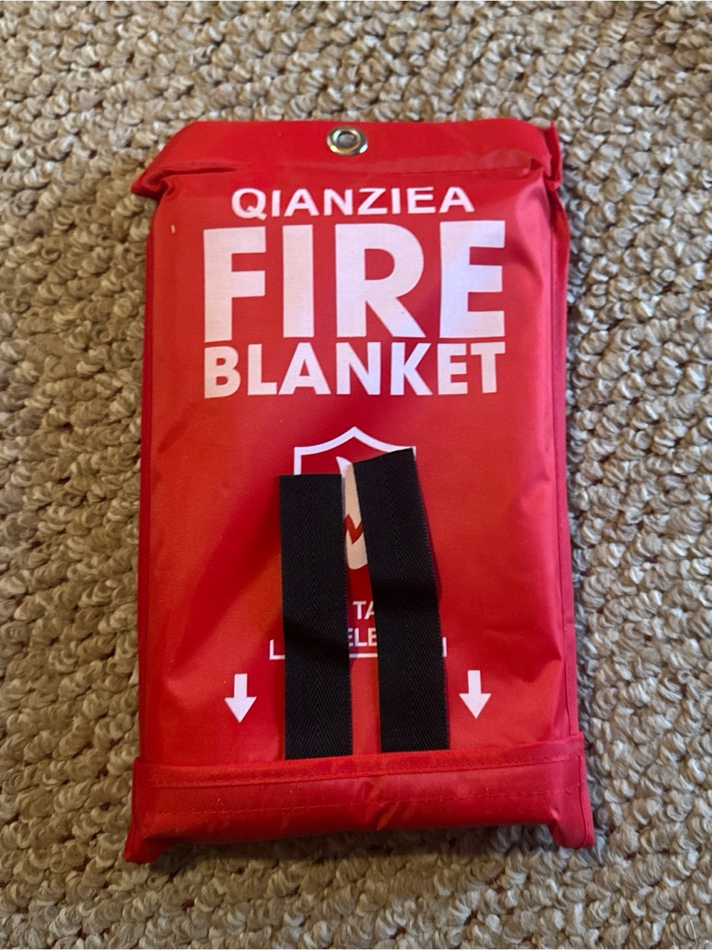 Red Fire Blanket - Emergency Safety Tool